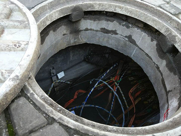 地下通信管道光纤抢修